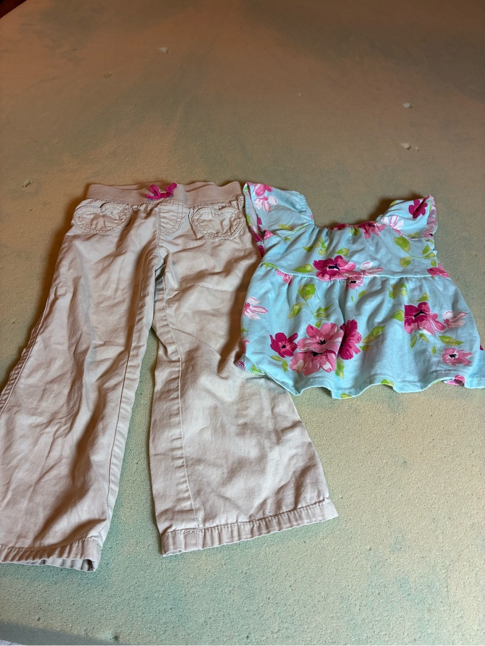 jumping beans Cream Flare Pants with Blue Floral Top
